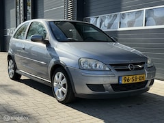 Opel Corsa - 1.4-16V Silverline | AIRCO | CRUISE | NIEUWE APK