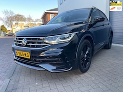 Volkswagen Tiguan - 1.4 TSI eHybrid R-Line Black Edition/Business+/Pano/Leder/Volle opties