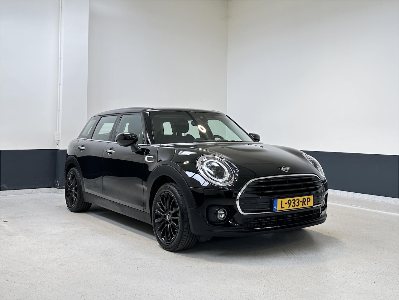 MINI Clubman - Mini 1.5 One Business Edition | Navi|1 EIg| NL | Lm velgen| Armsteun - AutoWereld.nl