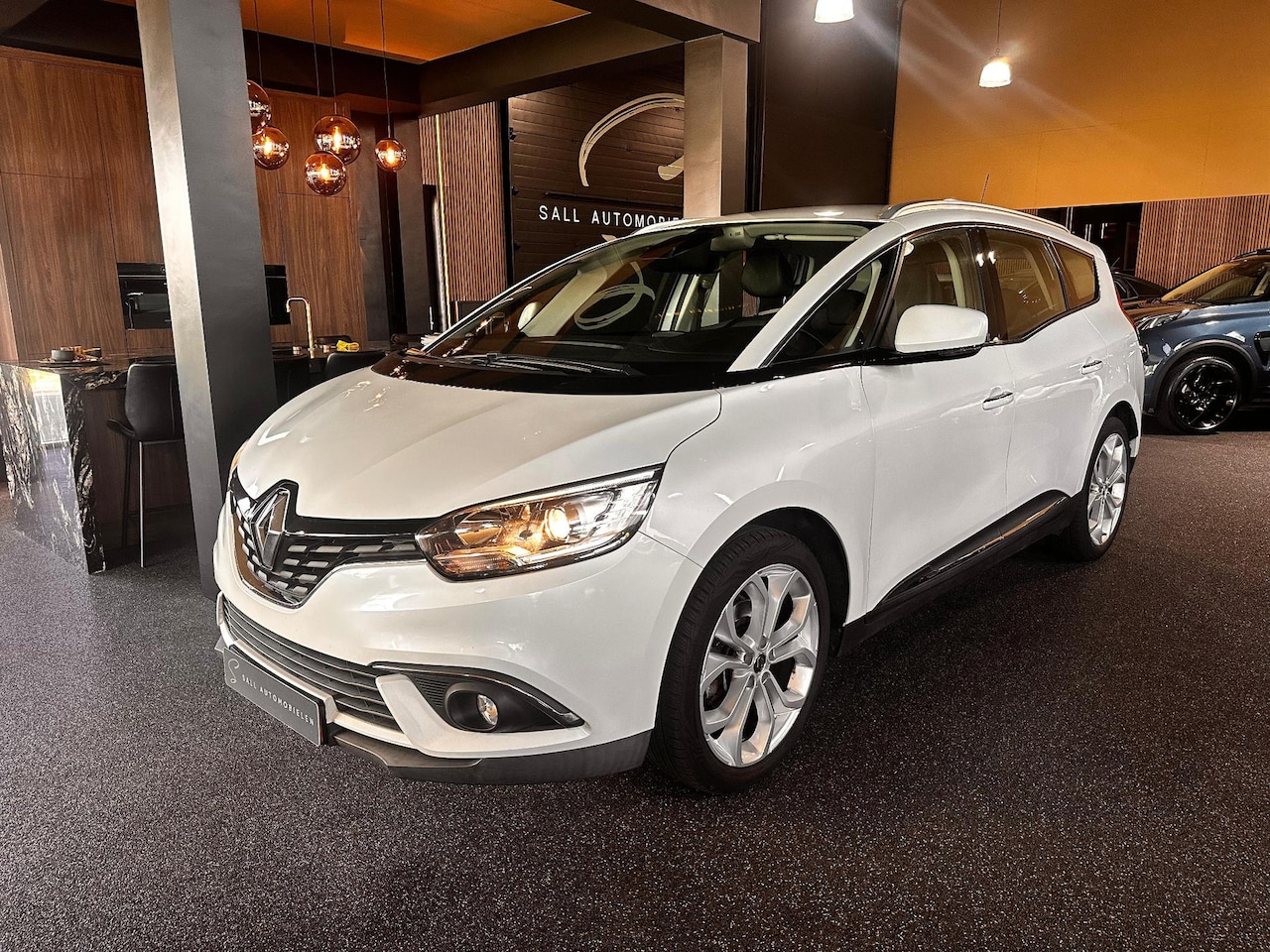 Renault Grand Scénic - 1.4 TCe Zen 7p. Navi /7Persoons - AutoWereld.nl