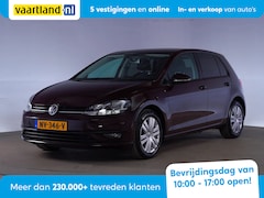 Volkswagen Golf - 1.0 TSI Trendline[ Apple CarPlay Airco Cruise Control]
