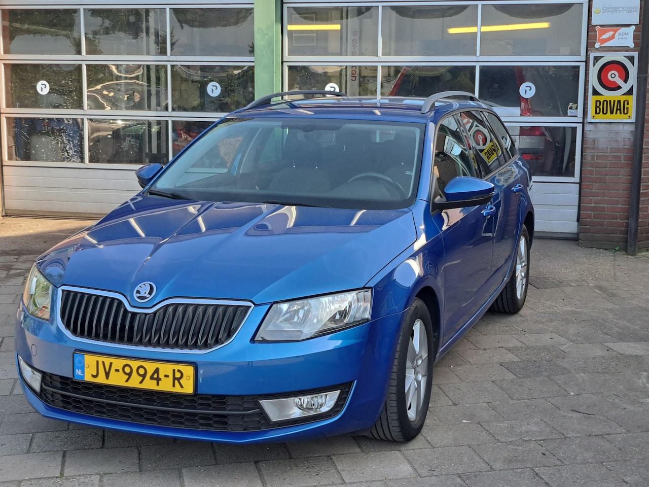 Skoda Octavia Combi - 1.0 TSI DSG Greentech Ambition Business/Navigatie - AutoWereld.nl