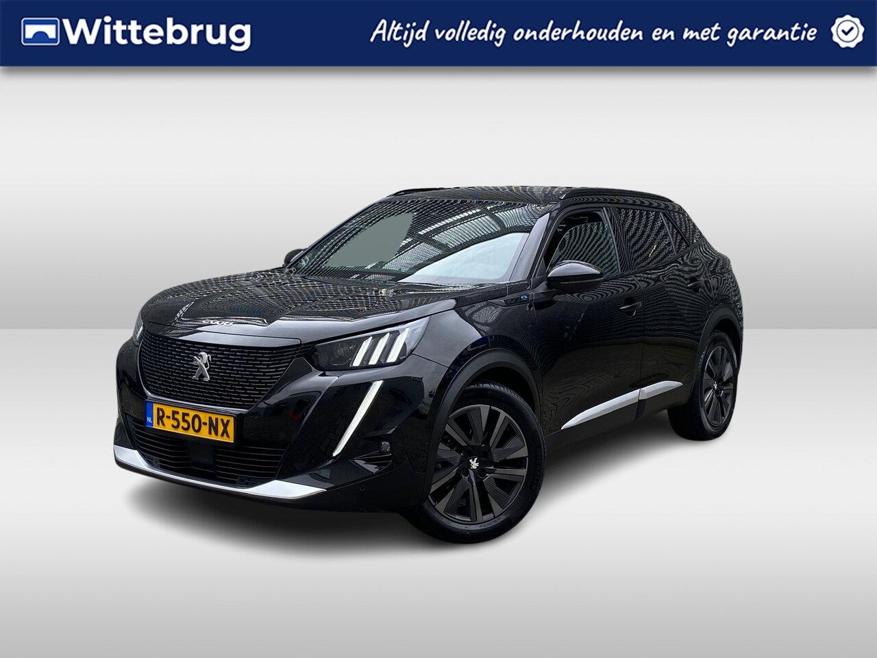Peugeot e-2008 - EV GT Pack 50 kWh / Navigatie / Pano / Half leer / 360 Camera / Parkeersensoren V+A / Lich - AutoWereld.nl