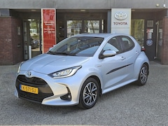 Toyota Yaris - 1.5 Hybrid DYNAMIC KEYLESS LED APPLE/ANDROID 16'' LM-VELGEN AD-CRUISE CAMERA BLUETOOTH CLI