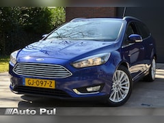 Ford Focus Wagon - 1.0 Titanium Edition Navi/Pdc/Ecc/Trekhaak/Cr-Controle/17-Inch Lmv