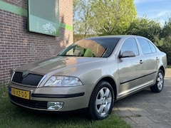 Skoda Octavia - 1.9 TDI Eleg*2007*Ecc|Cruise|Nav|Nap