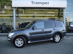 Mitsubishi Pajero - 3.2 LWB Instyle|Trekhaak|Achteruitrijcamera|Rijklaar