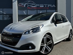 Peugeot 208 - 1.2 PureTech GT-line Aut. Pano Trekhk CarPlay Vol