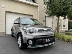 Kia Soul - 1.6 132pk X-clusive Camera Clima StuurVerwarming StoelVerwaming Led 17" Pdc