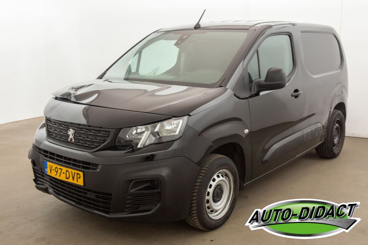 Peugeot Partner - 1.5 Blue HDI 49.842 km 100 S&S L1 - AutoWereld.nl