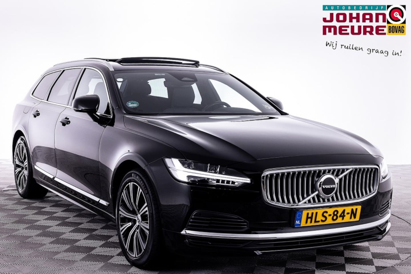 Volvo V90 - T6 AWD Recharge Inscription | LEDER | Full LED | PHEV . - AutoWereld.nl