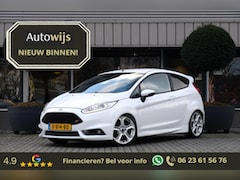 Ford Fiesta - 1.6 ST2|Stage1|205PK|Recaro|Netjes