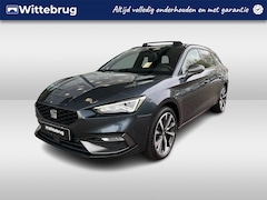 Seat Leon Sportstourer - 1.4 TSI eHybrid PHEV FR / Panorama dak / Keyless / Memory / Full Led / Park Assist / Achte