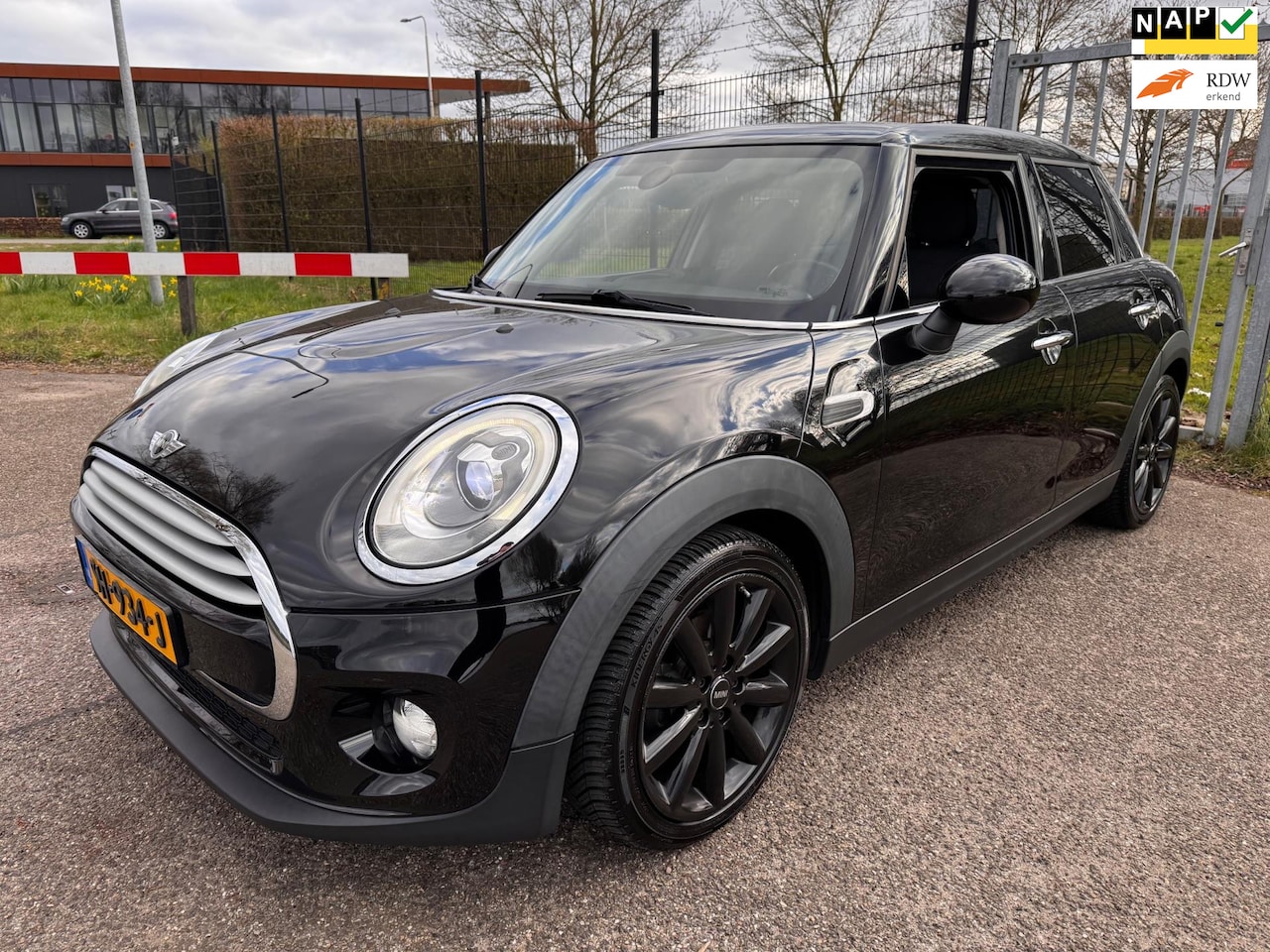MINI Cooper - One 1.5 Chili Serious Business - AutoWereld.nl