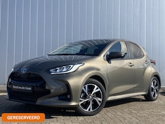 Toyota Yaris - 1.5 Hybrid 115 First Edition Limited Stoel Stuur Verwarming Parkeersensoren V+A