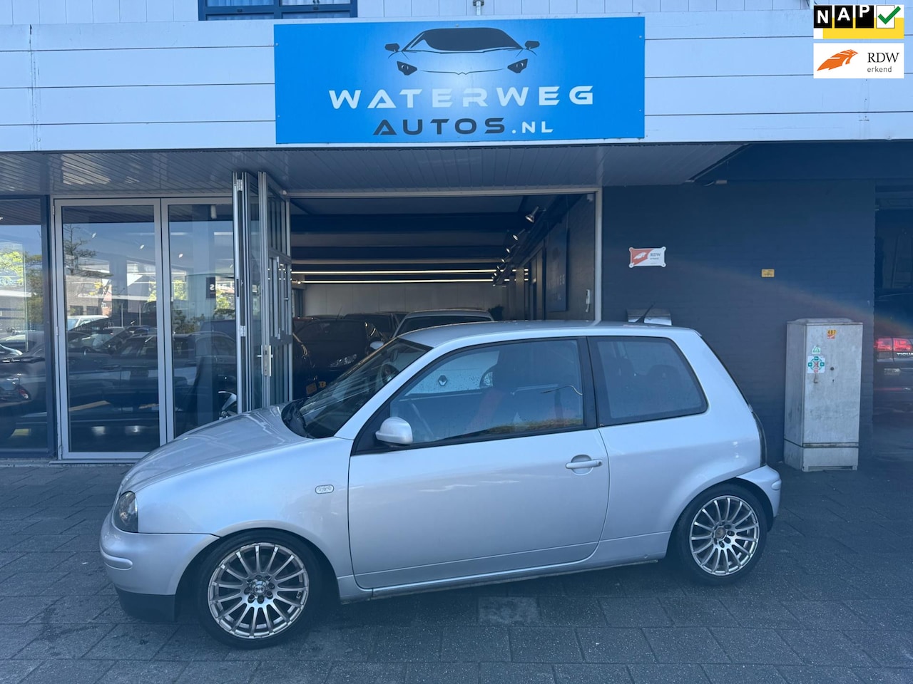 Seat Arosa - 1.4i-16V Sport Lm velgen elektrische ramen - AutoWereld.nl