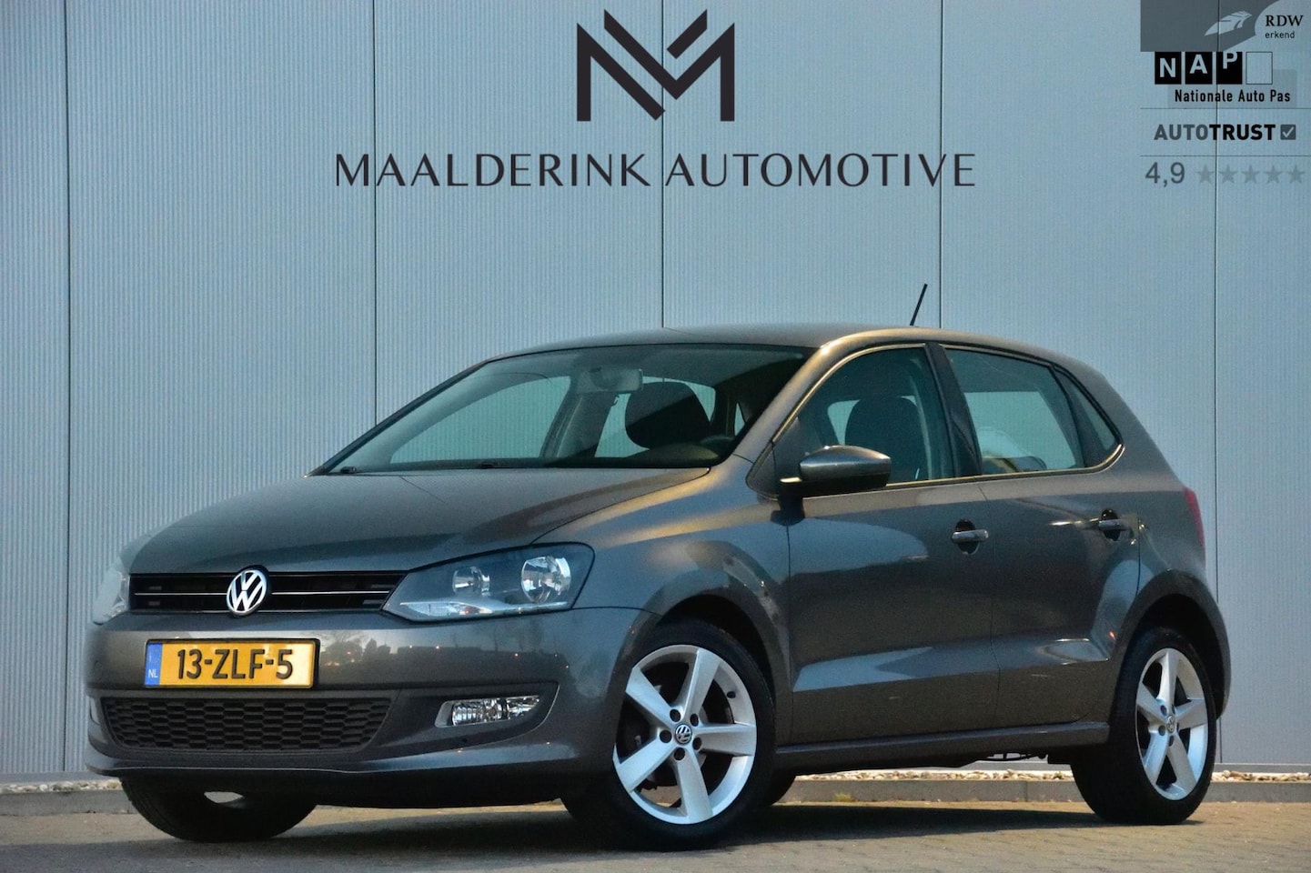 Volkswagen Polo - 1.2 TSI Comfortline NAP, 2e eig., Trekhaak, Airco, Cruise Control - AutoWereld.nl