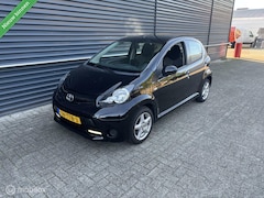 Toyota Aygo - 1.0 VVT-i Aspiration / NWE APK / AIRCO LM VELGEN