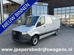 Mercedes-Benz Sprinter - 315 CDI L2 H1 RWD / Trekhaak / MBUX / Camera / Carplay navigatie / Airco / 270 Graden acht