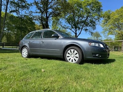 Audi A4 Avant - 2.0