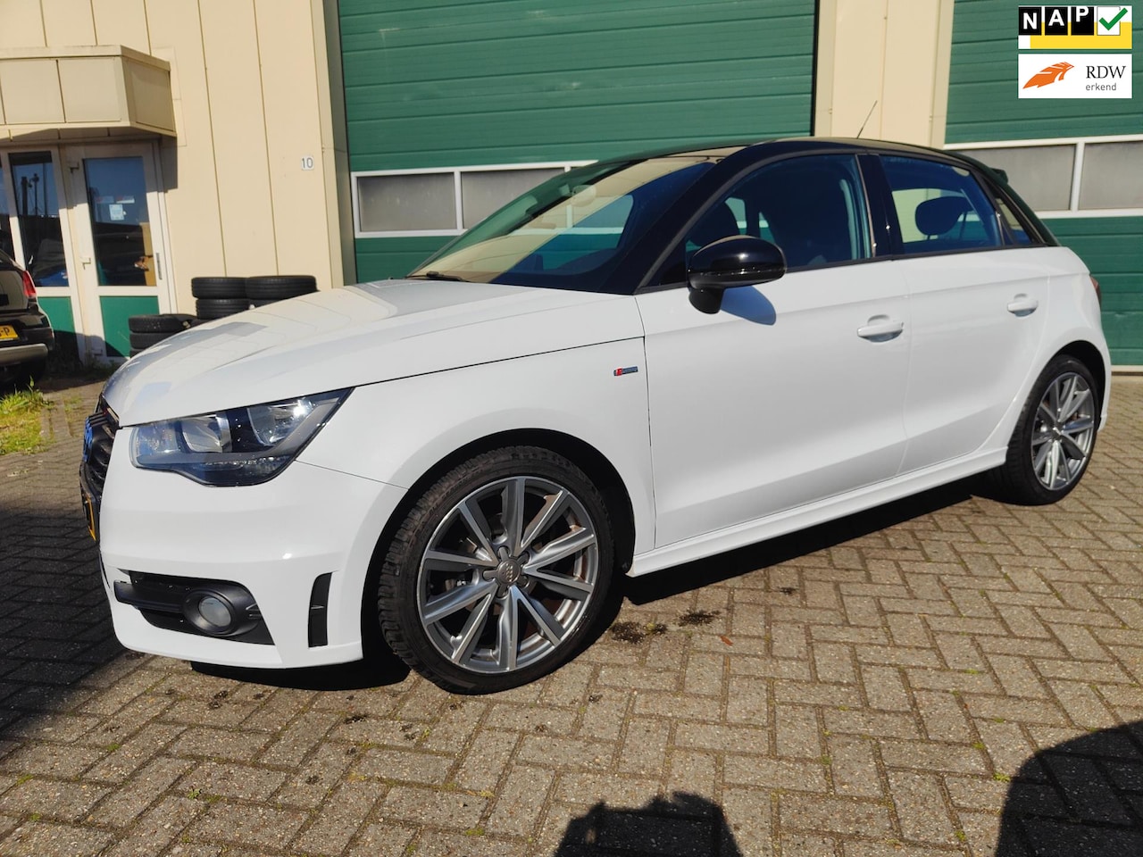 Audi A1 Sportback - 1.2 TFSI Admired S-line - AutoWereld.nl