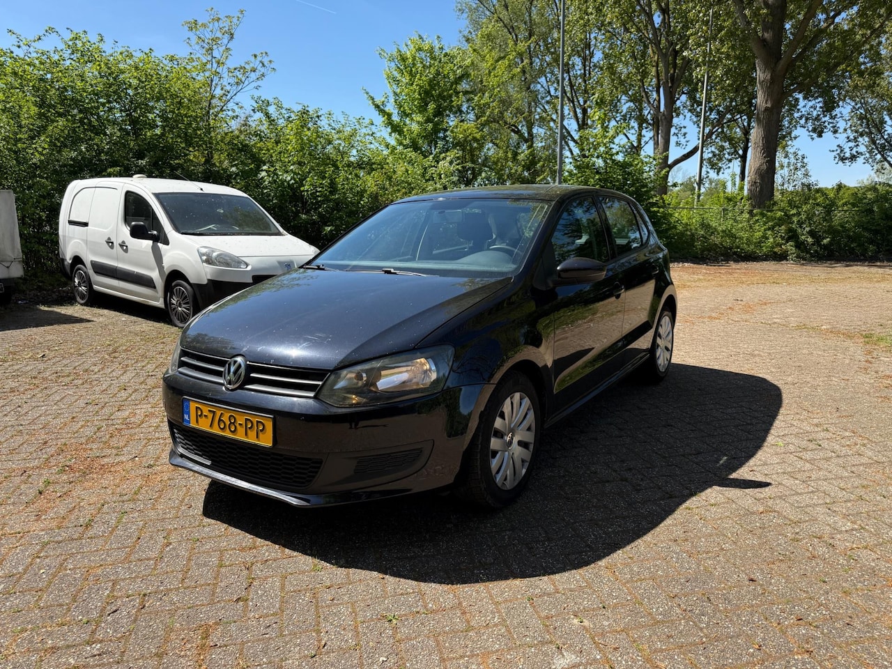 Volkswagen Polo - 1.2 Easyline Airco 5drs Black Magic NW APK - AutoWereld.nl