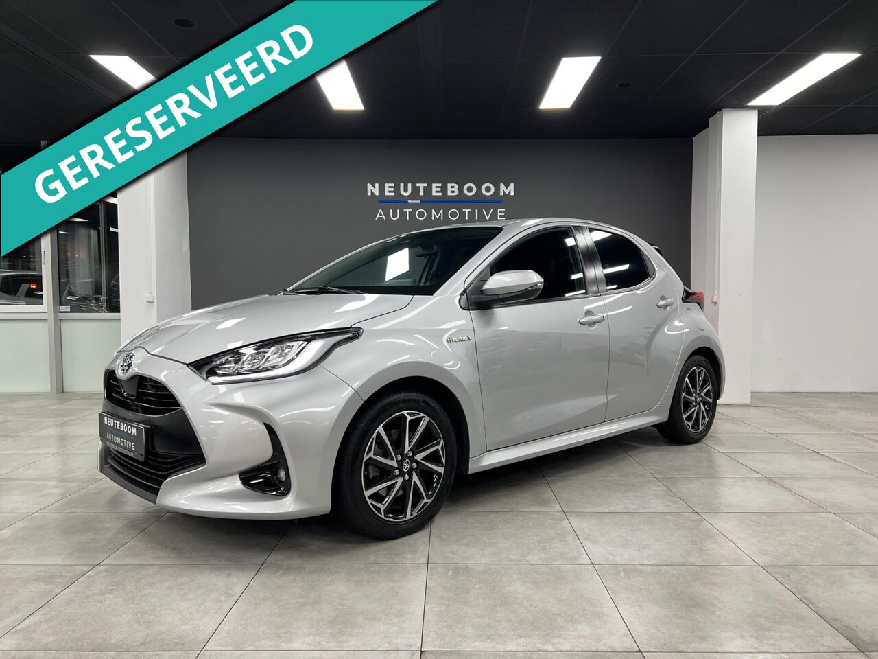 Toyota Yaris - 1.5 Hybrid | Lane | Carplay | Camera | Cruise | - AutoWereld.nl
