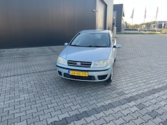 Fiat Punto - 1.4-16V Dynamic