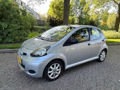 Toyota Aygo - 1.0-12V Access 2009 5-deurs Stuurbekrachtiging Zuinig