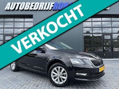 Skoda Octavia Combi - 1.0 TSI Greentech Business Edition NL.Auto/Apple Carplay/Navigatie/Climatronic/16Inch/1Ste