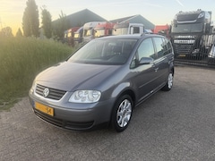 Volkswagen Touran - 1.6 Trendline BJ2004|CLIMA|CRUISE|APK|