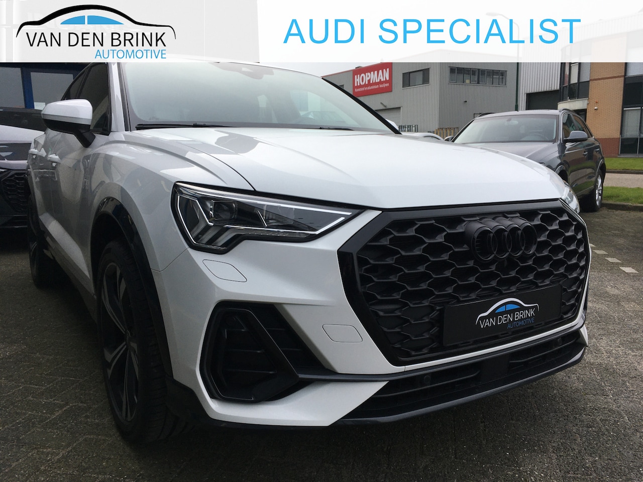 Audi Q3 Sportback - 45 TFSIe 245 pk S-line Black Edition - AutoWereld.nl