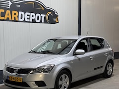 Kia Cee'd - 1.4 CVVT X-tra Zeer netjes Vol jaar APK