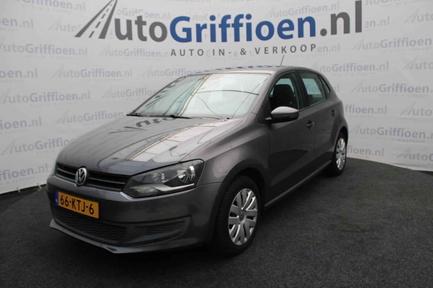 Volkswagen Polo - 1.4-16V Comfortline nette 5-deurs met airco - AutoWereld.nl