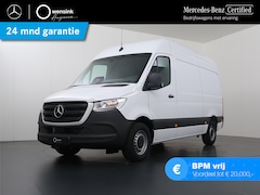 Mercedes-Benz Sprinter - 317 L2H2 RWD PRO Automaat | BPM VRIJ | 3500 kg TREKKEN | 3-zits | Climate Control | Achter