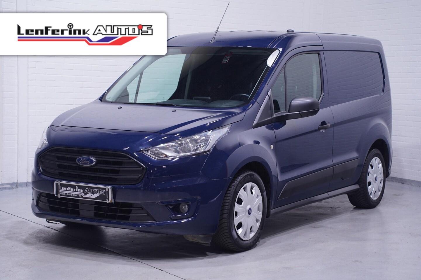 Ford Transit Connect - 1.5 EcoBlue L1 Trend Airco, Camera, NAP Trekhaak, Laadruimte pakket, PDC achter - AutoWereld.nl
