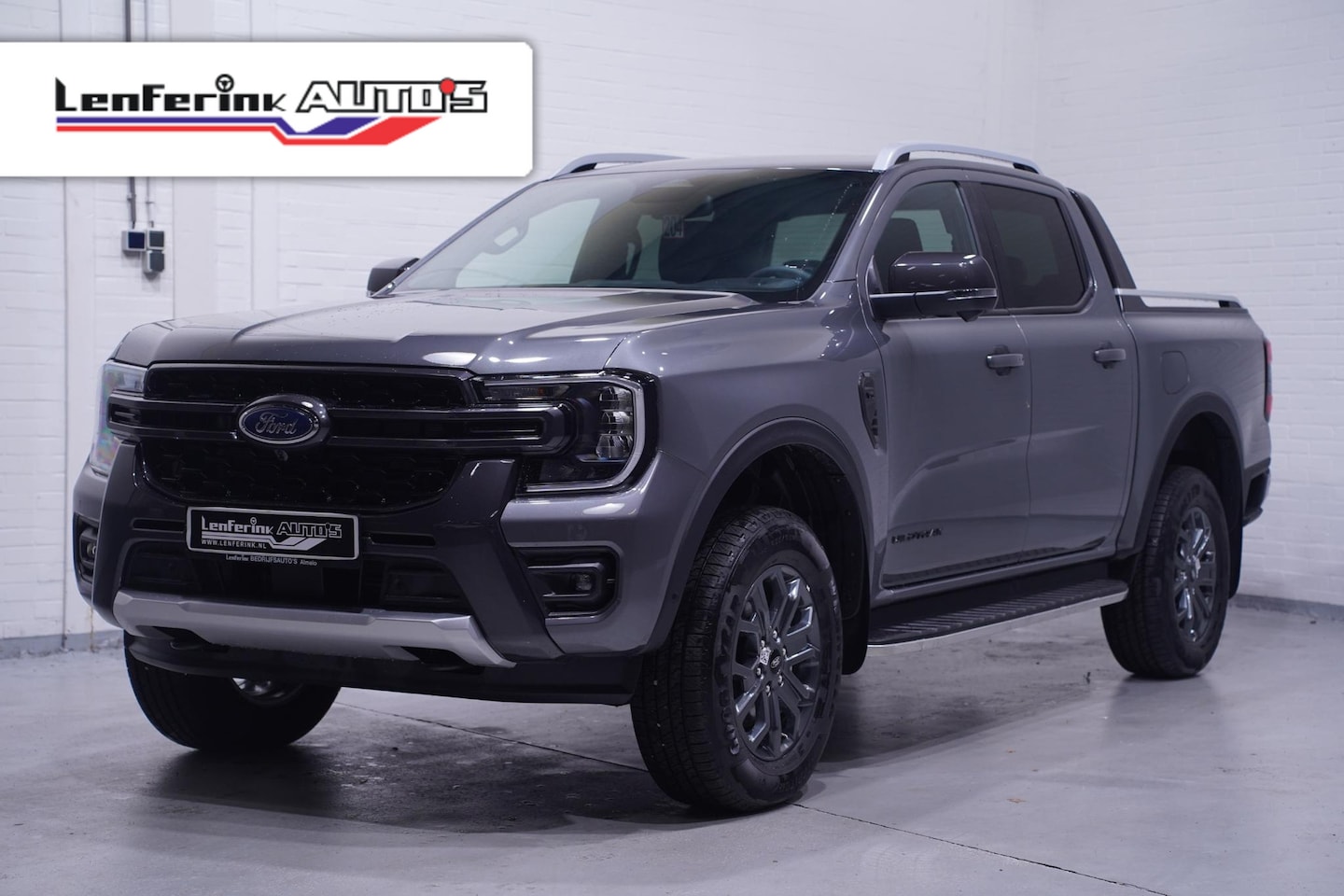 Ford Ranger - 3.0 TDCi 240 pk V6 Wildtrack 2-Zits Navi, LED, Elek. Rollcover Laadruimte, 360 Camera, Led - AutoWereld.nl