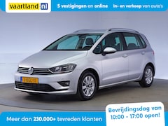 Volkswagen Golf - 1.2 TSI Comfortline [ Parkeersensoren Navi Climate control