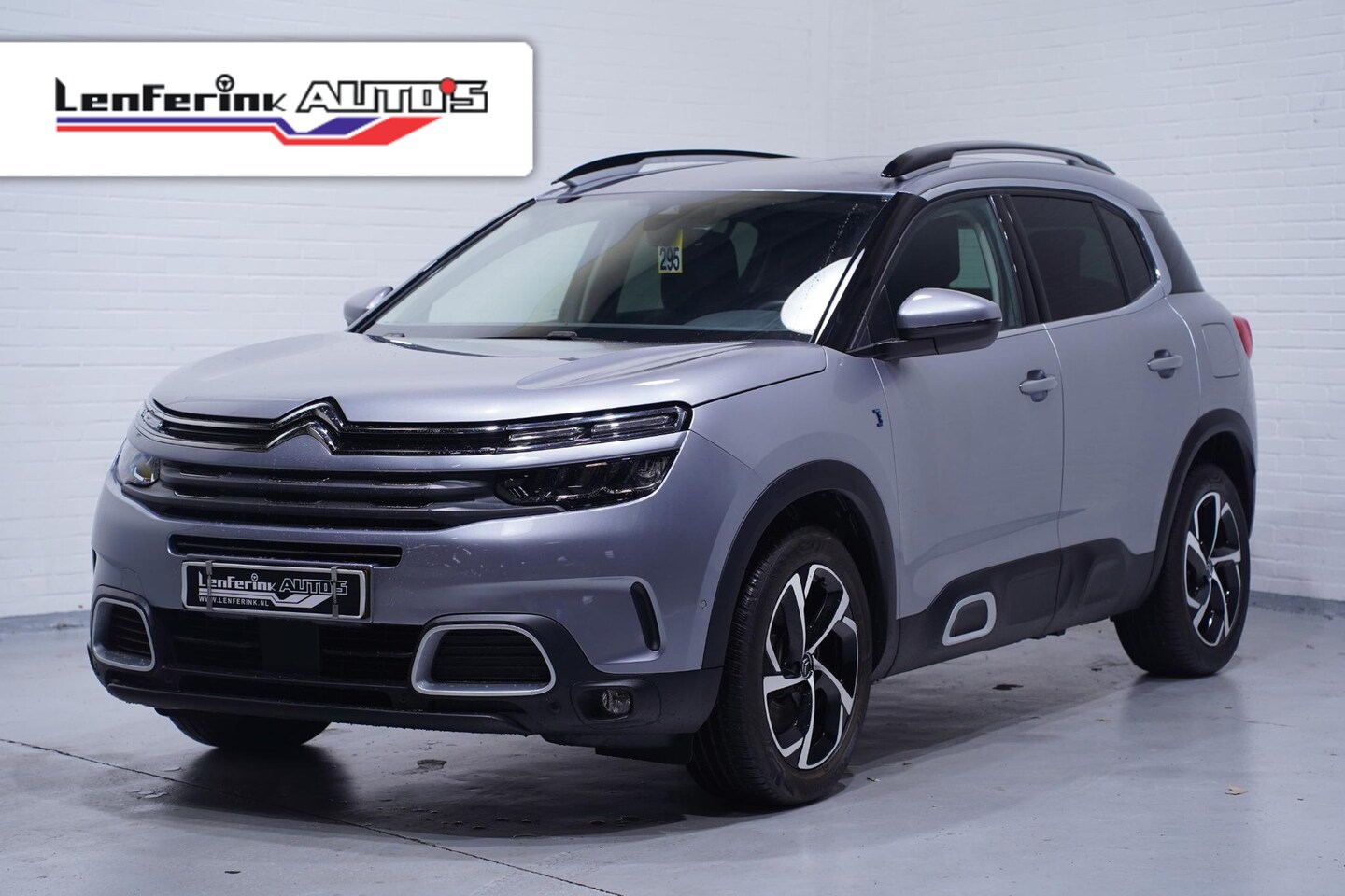 Citroën C5 Aircross - 1.6 Plug in Hybrid Feel 225 pk Apple Carplay Lane Assist Camera - AutoWereld.nl
