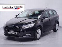 Ford Focus Wagon - 1.5 TDCI Business Clima Cruise Trekhaak