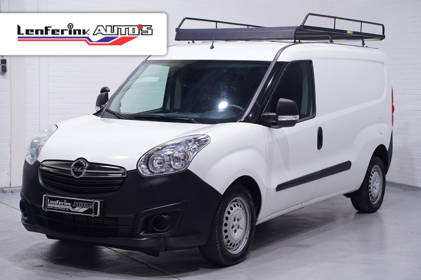 Opel Combo - 1.6 CDTi 105 pk L2H1 Edition va 159,- p/mnd Airco, Cruise Control, Trekhaak, Imperiaal, NA - AutoWereld.nl