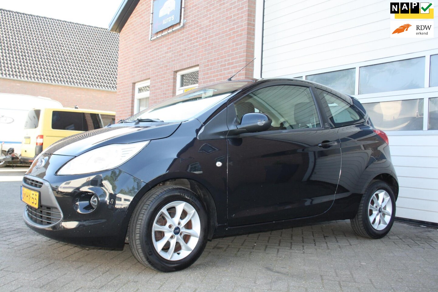 Ford Ka - 1.2 Champions Garantie, 2e Eigenaar, Nederlandse Auto, Airco, Licht Metalen Velgen. - AutoWereld.nl