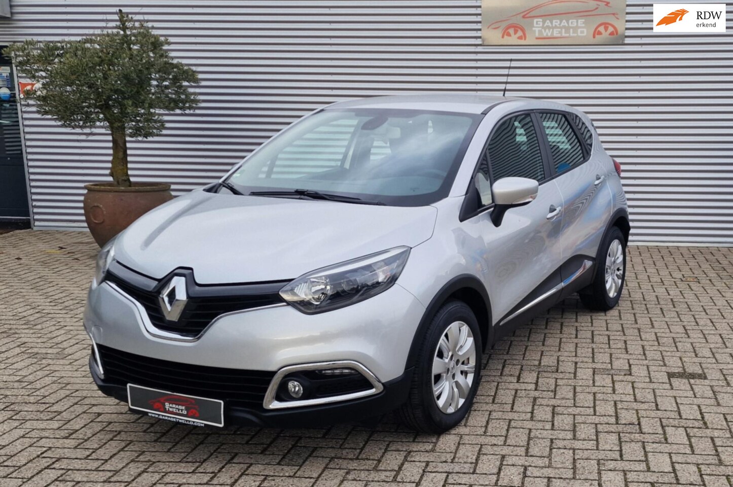 Renault Captur - 0.9 TCe Expression 0.9 TCe Expression, elektrische ramen, cruise control, parkeer sensoren - AutoWereld.nl
