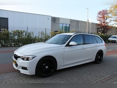 BMW 3-serie - 318i Executive M-Sport
