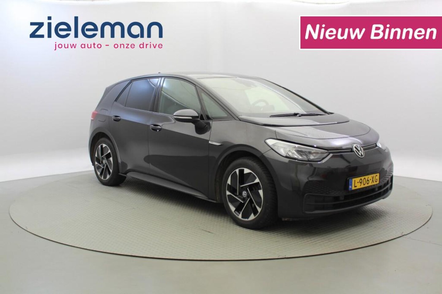 Volkswagen ID.3 - Life 58 kWh - Carplay, Stoelverw. SOH 91% - AutoWereld.nl