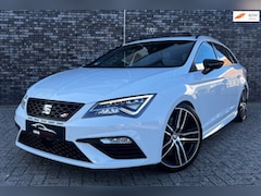 Seat Leon ST - 2.0 TSI CUPRA 300 4DRIVE Panorama|Schaalstoelen|Virtual|Camera|ACC|Lane assist|Carplay|Ful