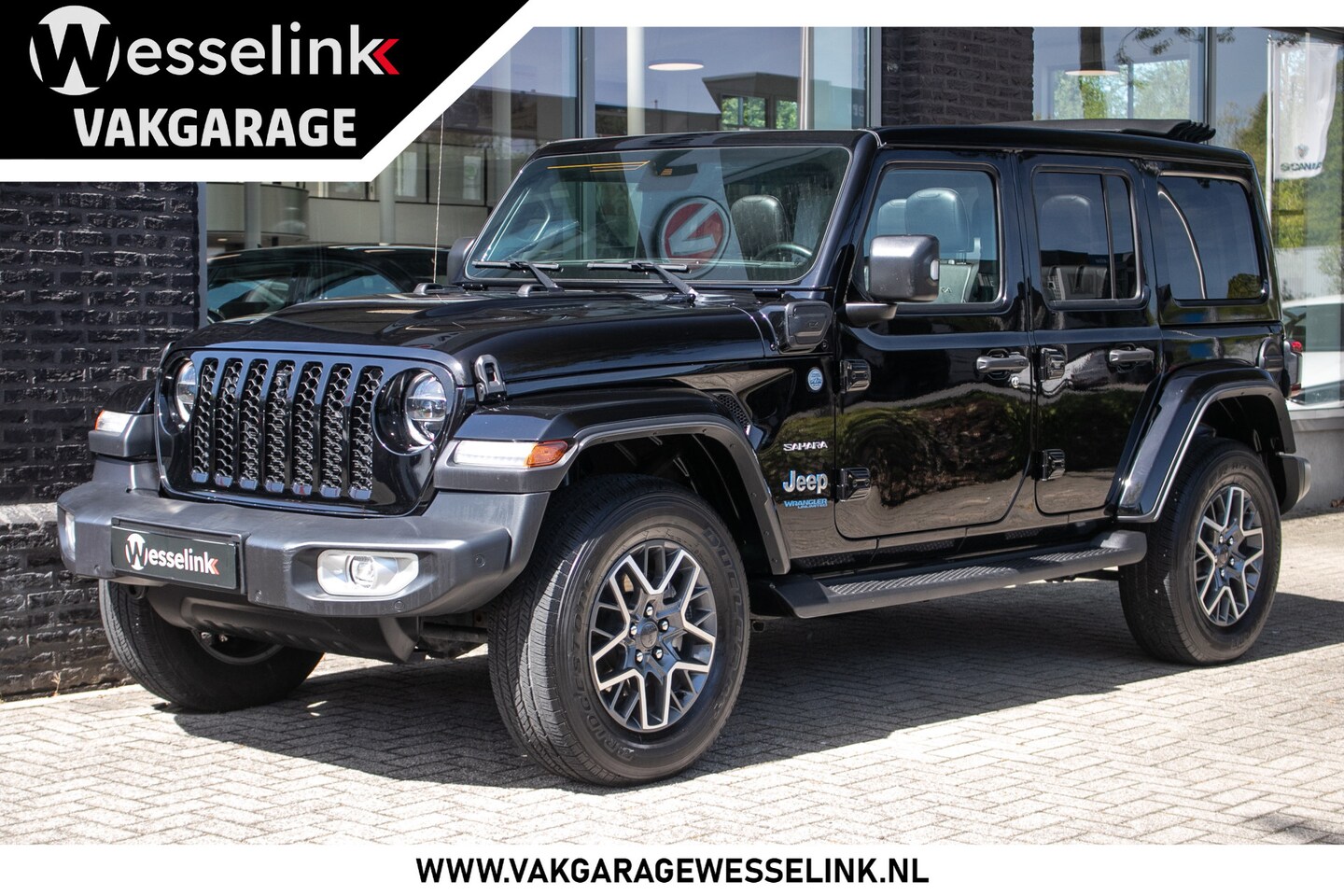 Jeep Wrangler Unlimited - 4xe 380 Sahara All-in rijklrprs | elec. vouwdak - AutoWereld.nl