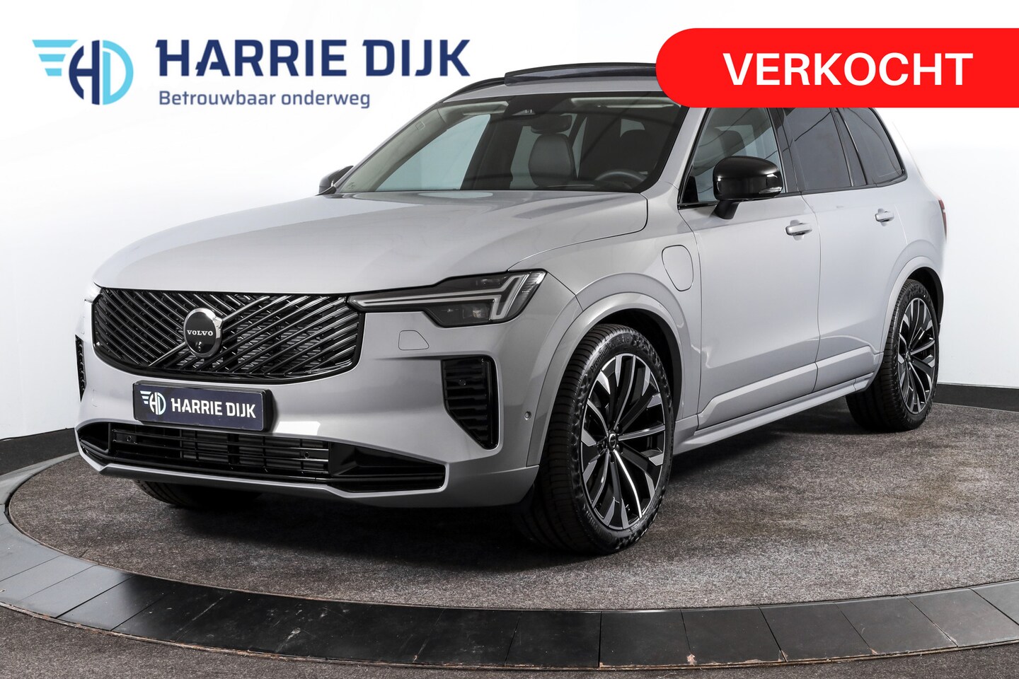 Volvo XC90 - 2.0 T8 Recharge AWD Ultra Dark - Facelift | S/K-Panodak | Luchtvering | Massage+ventilatie - AutoWereld.nl