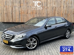 Mercedes-Benz E-klasse - 300d Avantgarde Automaat 231pk | LED lampen adaptief | Half-Leer/stof | Parkeersensoren vo