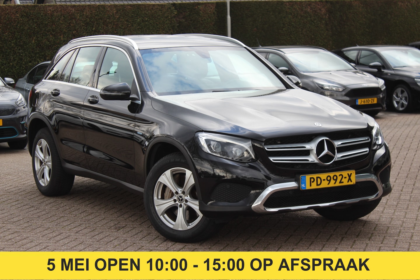 Mercedes-Benz GLC-klasse - 350e 4MATIC Premium Plus / Trekhaak / Camera / Half leder / 18'' / Navigatie / Stoelverwar - AutoWereld.nl
